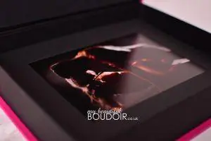 how to become a successful boudoir photographer