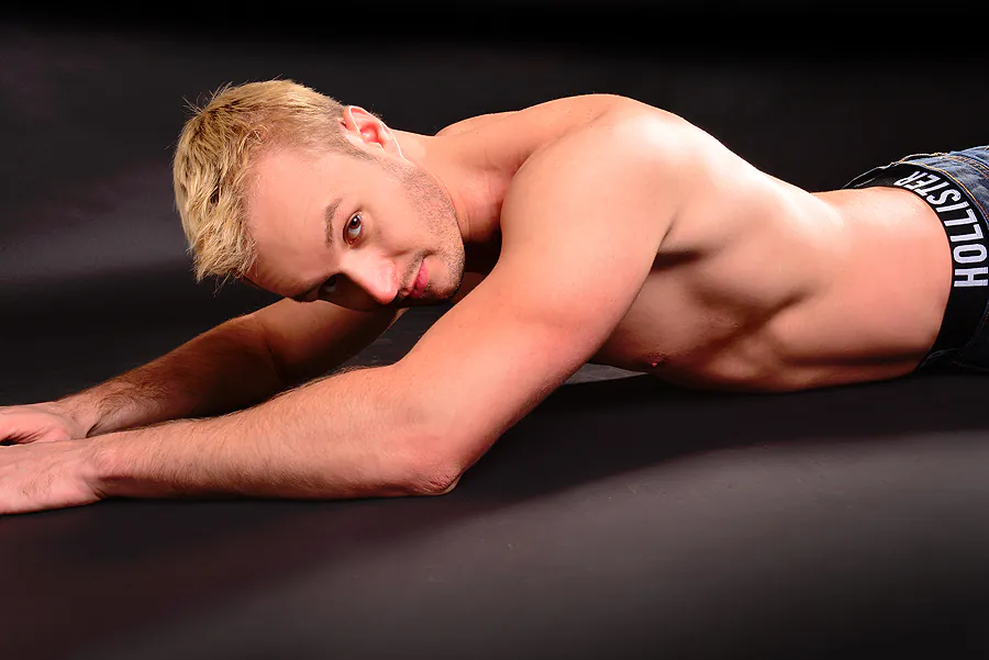 Male Boudoir Dudoir Photoshoot UK Studio